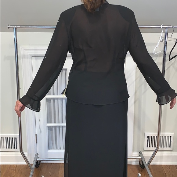 Top - Picture 3 of 4